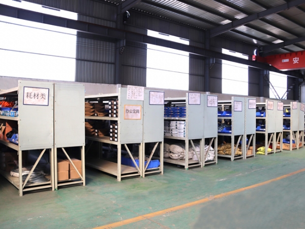 廠房設備